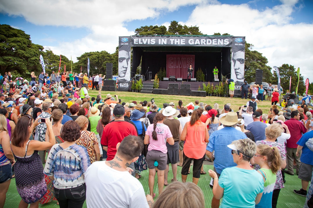 Elvis in the Gardens 2014