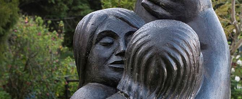 Llew Summers sculpture - To the End of Love