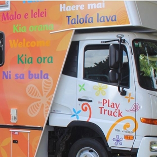 Play Truck at the Gardens 6 April image