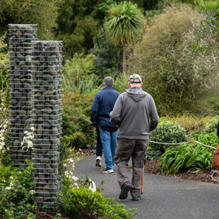 Guided Gardens walk: free seasonal walk of the Gardens image